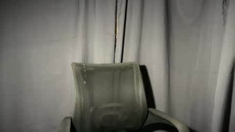 ur_fuckerbttm online show from 10-06-25, 09:34