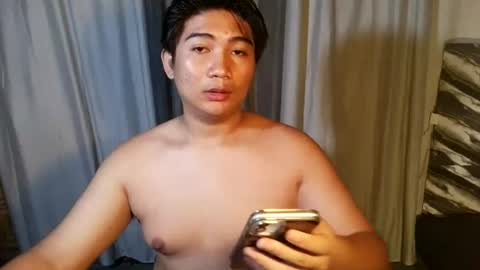 Snapshot of ur_fucking2005 chatting on 06-22-26, 03:42 DA online show from 06-22-26, 03:42