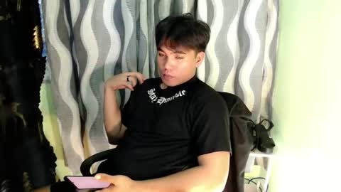 Snapshot of ur_jadelover chatting on 06-16-26, 06:27 JADE online show from 06-16-26, 06:27