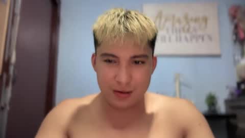 Snapshot of ur_jayqutee chatting on 05-04-26, 06:59 Ur jayqutee online show from 05-04-26, 06:59