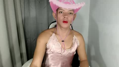 Snapshot of ur_lexie_fab chatting on 06-24-26, 03:38 ur_lexie_fab online show from 06-24-26, 03:38