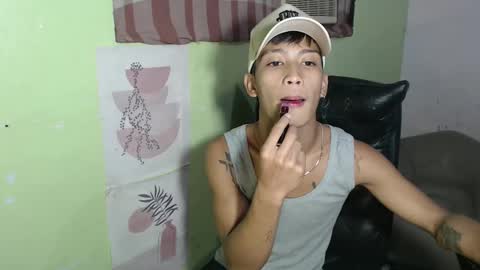 Snapshot of ur_raffy chatting on 02-17-25, 11:55 ur_raffy online show from 02-17-25, 11:55