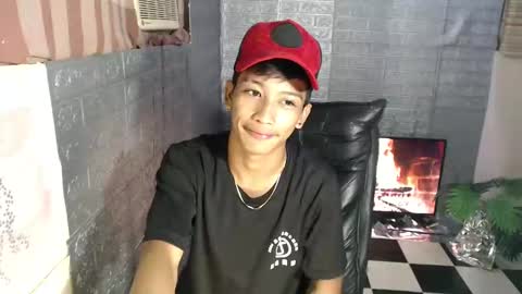 Snapshot of ur_raffy chatting on 03-03-25, 11:56 ur_raffy online show from 03-03-25, 11:56