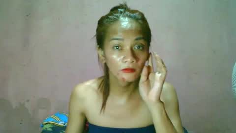 Snapshot of ur_sexybabe_ehra chatting on 04-23-26, 05:04 ur_sexybabe_ehra online show from 04-23-26, 05:04