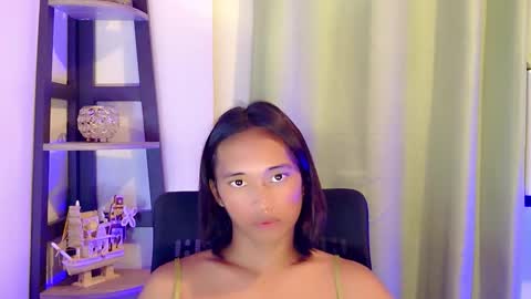 Ellie online show from 02-08-26, 05:49