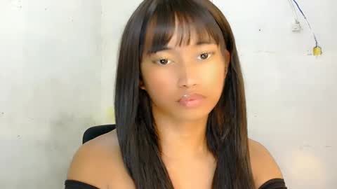 Ellie online show from 04-10-26, 10:58