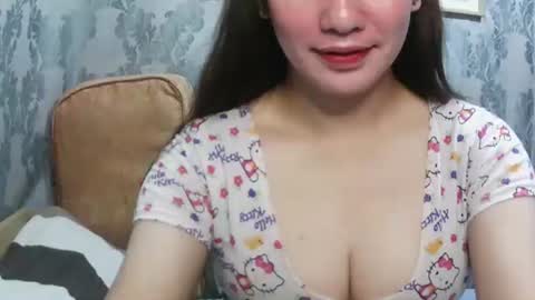 Snapshot of ur_yassy chatting on 02-08-26, 11:30 ur_yassy online show from 02-08-26, 11:30