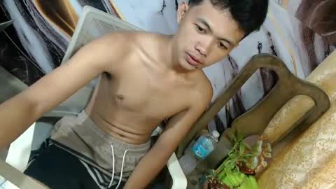Snapshot of urasian_bbboyxxx chatting on 07-13-26, 10:56 urasian_bbboyxxx online show from 07-13-26, 10:56
