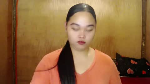 Snapshot of urasian_hotchix69 chatting on 12-13-24, 07:10 Lycah online show from 12-13-24, 07:10