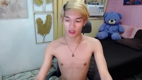 Snapshot of urasian_john20 chatting on 05-26-26, 08:54 urasian_john20 online show from 05-26-26, 08:54