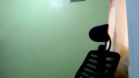 urasian_joy online show from 10-22-25, 02:34