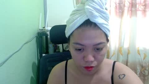 urasian_joy online show from 12-22-25, 05:37
