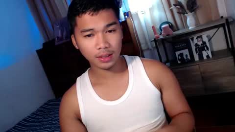 Snapshot of urasian_jpxx chatting on 06-18-26, 09:25 JAMES online show from 06-18-26, 09:25