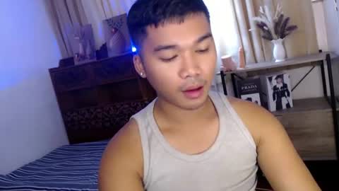 Snapshot of urasian_jpxx chatting on 06-30-26, 08:37 JAMES online show from 06-30-26, 08:37