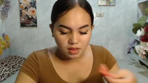Snapshot of urasian_kat chatting on 07-14-26, 12:11 urasian_kat online show from 07-14-26, 12:11