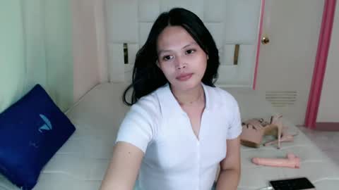 Snapshot of urasian_kiesha chatting on 07-01-26, 10:39 KISHAA online show from 07-01-26, 10:39
