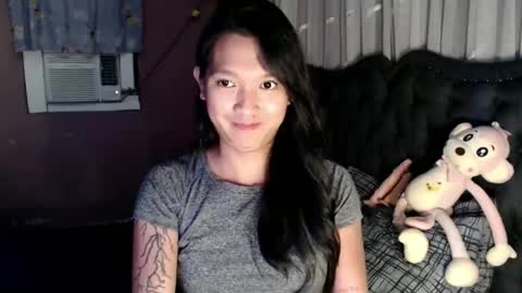 NEWRA  ALLISON online show from 02-19-26, 06:26