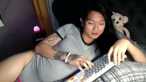 NEWRA  ALLISON online show from 03-03-26, 05:57