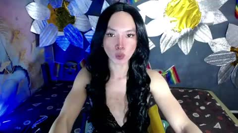 Snapshot of urasian_slut_yana chatting on 07-05-26, 10:17 yana online show from 07-05-26, 10:17