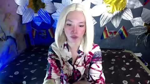 Snapshot of urasian_slut_yana chatting on 07-12-26, 09:11 yana online show from 07-12-26, 09:11