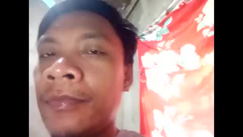 Snapshot of urasiandreamboyx chatting on 09-17-25, 01:07 John online show from 09-17-25, 01:07