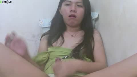 Snapshot of urasianlover69x chatting on 12-03-24, 12:13 rai online show from 12-03-24, 12:13