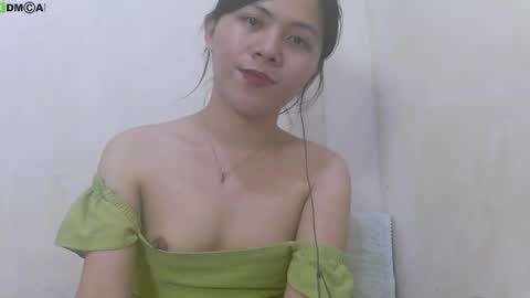 Snapshot of urasianlover69x chatting on 12-09-24, 10:11 rai online show from 12-09-24, 10:11