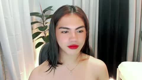 Snapshot of urbaby_anthony chatting on 06-22-26, 10:23 urbaby_anthony online show from 06-22-26, 10:23