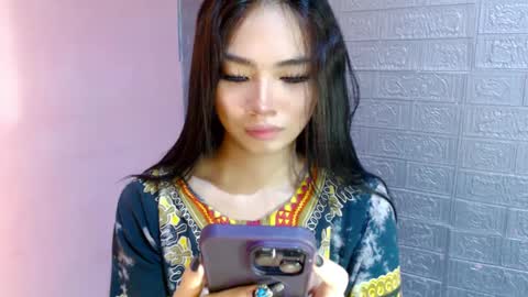 Clara online show from 12-28-24, 05:23