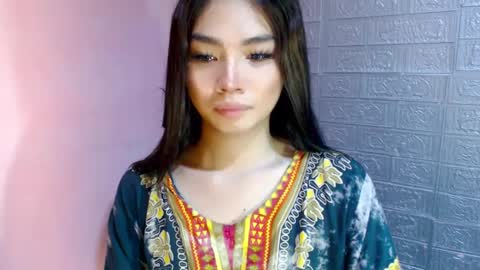 Clara online show from 12-28-24, 12:35