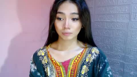 Clara online show from 03-04-25, 05:32