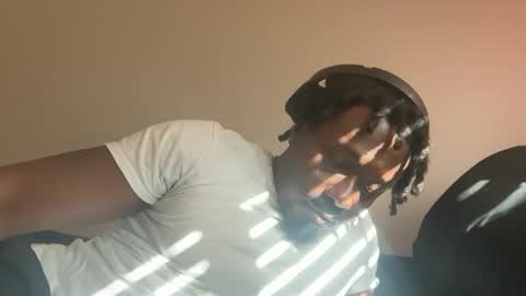 urbandick5 online show from 11-22-25, 08:08