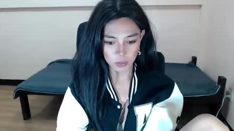 Miss alexa online show from 04-23-26, 06:47