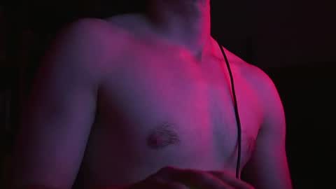 urboytoy_512 online show from 07-24-26, 05:44