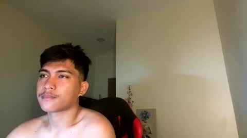 Snapshot of urcuteguy_jhonx chatting on 02-03-26, 06:40 Dannie online show from 02-03-26, 06:40