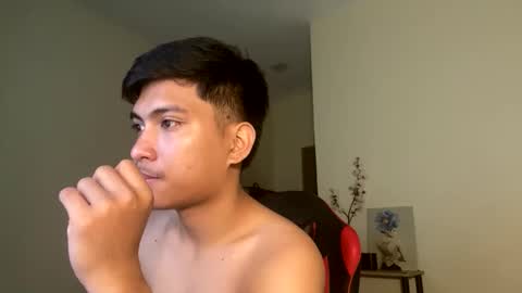 Snapshot of urcuteguy_jhonx chatting on 02-13-26, 09:05 Dannie online show from 02-13-26, 09:05