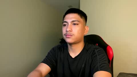 Snapshot of urcuteguy_jhonx chatting on 02-14-26, 06:15 Dannie online show from 02-14-26, 06:15