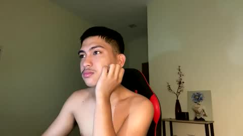 Snapshot of urcuteguy_jhonx chatting on 02-22-26, 10:08 Dannie online show from 02-22-26, 10:08