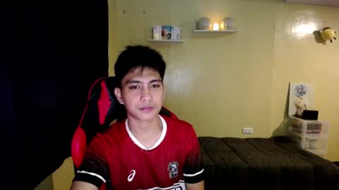 Snapshot of urcuteguy_jhonx chatting on 07-17-26, 03:50 Dannie online show from 07-17-26, 03:50