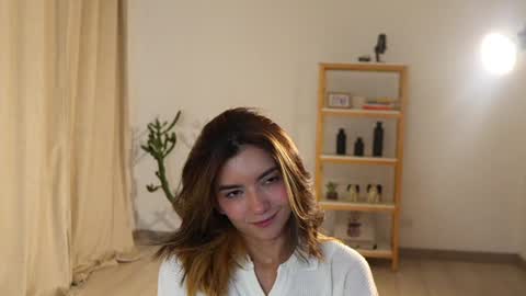 Linda Restrepo online show from 12-06-24, 11:36