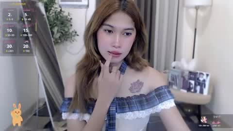 Snapshot of urdreamgirl_mika27 chatting on 06-16-26, 06:16 MIKA online show from 06-16-26, 06:16