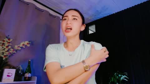 urfave_bbgirl online show from 02-02-26, 10:25