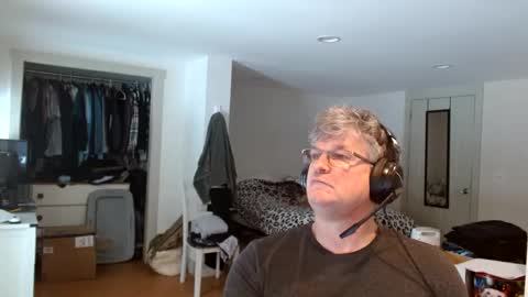 Gregor online show from 03-06-25, 05:54