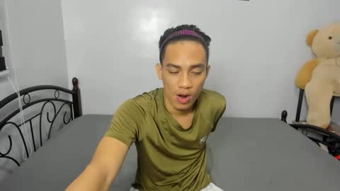 urfucker_vinz online show from 02-06-26, 01:36