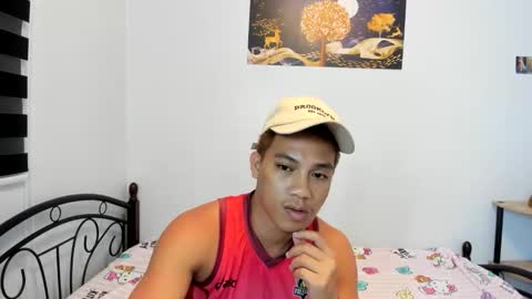 urfucker_vinz online show from 05-24-26, 01:16