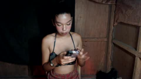 Snapshot of urgirlyflor chatting on 07-11-26, 12:19 BB online show from 07-11-26, 12:19