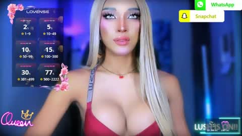 Snapshot of urgoddess_bella chatting on 06-14-26, 01:25 My bella 3 online show from 06-14-26, 01:25