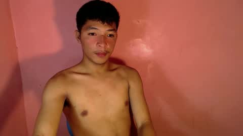 Snapshot of urhotethanxx chatting on 12-02-24, 11:34 Ethan online show from 12-02-24, 11:34