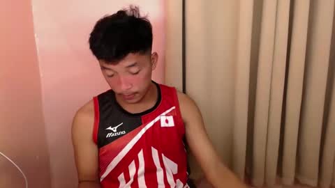 Snapshot of urhotethanxx chatting on 01-02-25, 10:26 Ethan online show from 01-02-25, 10:26