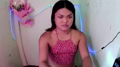 urhottie_bella online show from 10-17-25, 07:00